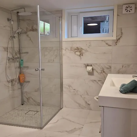 I Syd Διαμέρισμα Svenevik