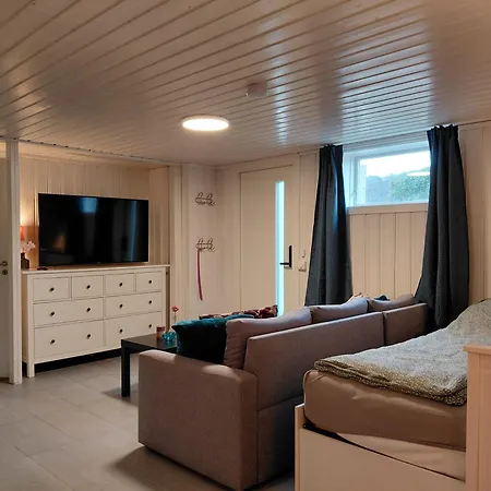 I Syd Apartmán Svenevik